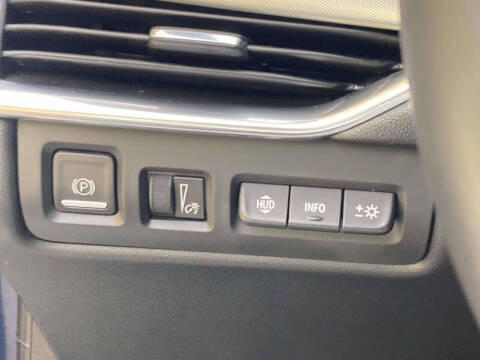 2022 Cadillac XT4 Premium Luxury