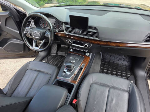 2018 Audi Q5 2.0T quattro Premium