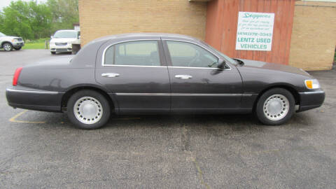 2001 Lincoln Town Car for sale at LENTZ USED VEHICLES INC in Waldo WI