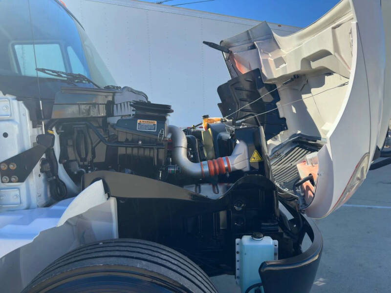 2017 International DuraStar 4300