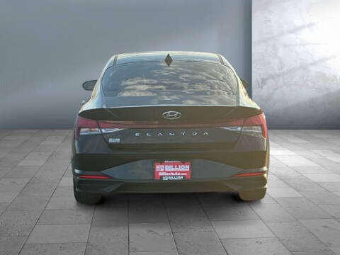 2023 Hyundai Elantra