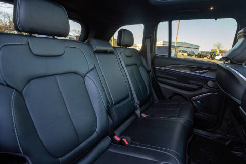 2022 Jeep Grand Cherokee Overland