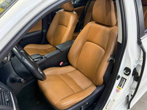 2013 Lexus CT 200h