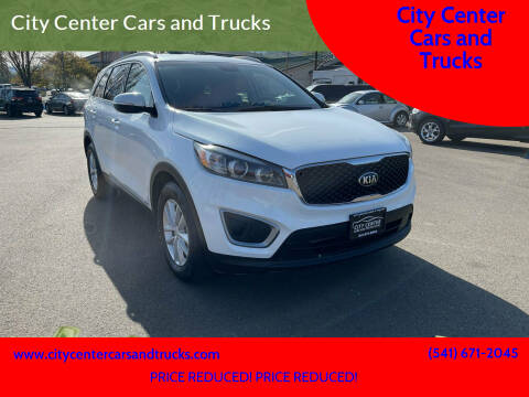 2017 Kia Sorento for sale at City Center Cars and Trucks in Roseburg OR