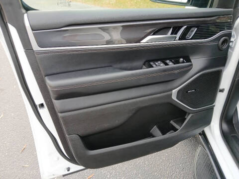 2024 Jeep Wagoneer L