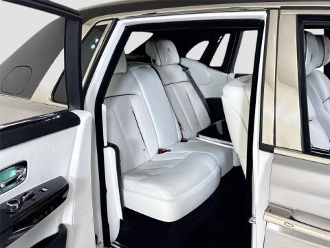 2023 Rolls-Royce Phantom