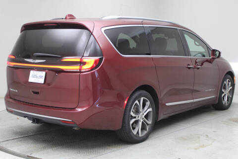 2022 Chrysler Pacifica Pinnacle