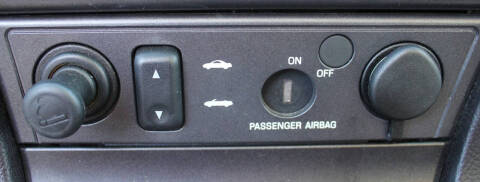 2003 Ford Thunderbird