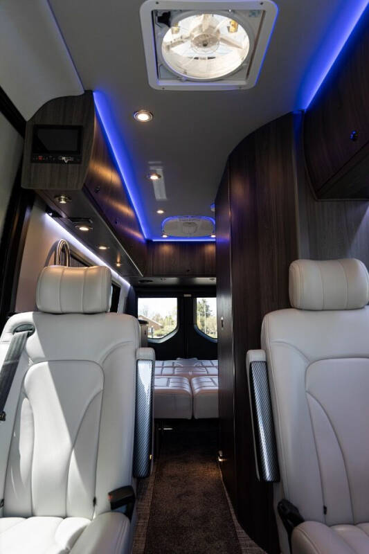 2022 Mercedes-Benz Sprinter Cargo Van Base photo 24