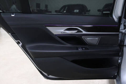 2020 BMW 7 Series 740i