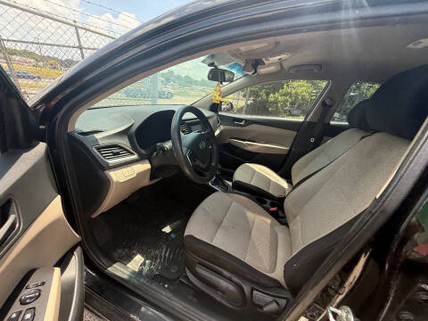 2019 Hyundai Accent SE