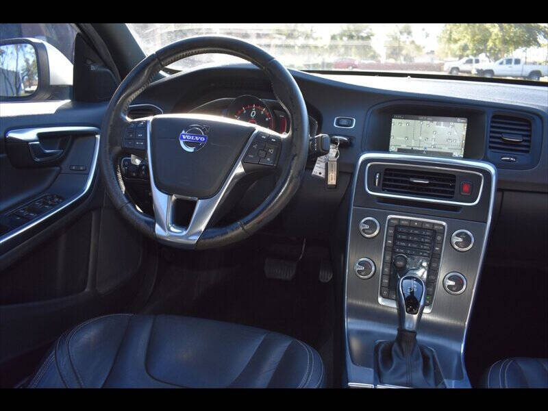 2016 Volvo S60 T5 Drive-E Premier