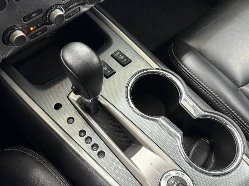 2018 Nissan Pathfinder SL