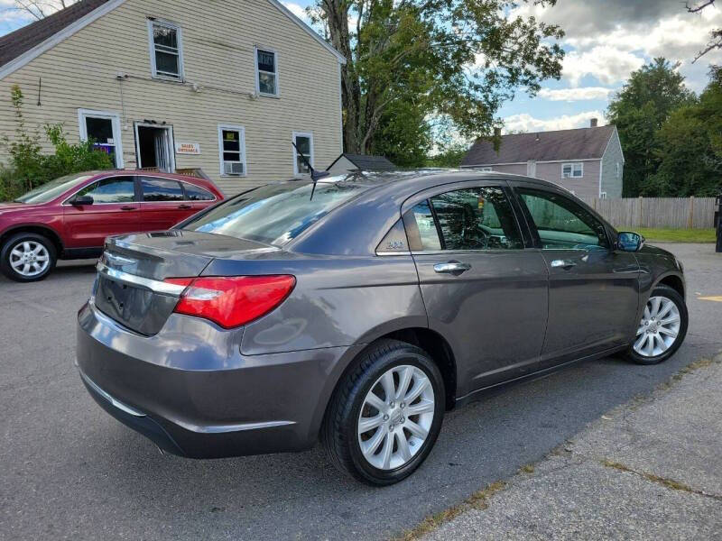 2014 Chrysler 200 Limited