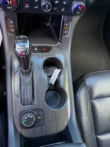 2019 GMC Acadia SLT-1