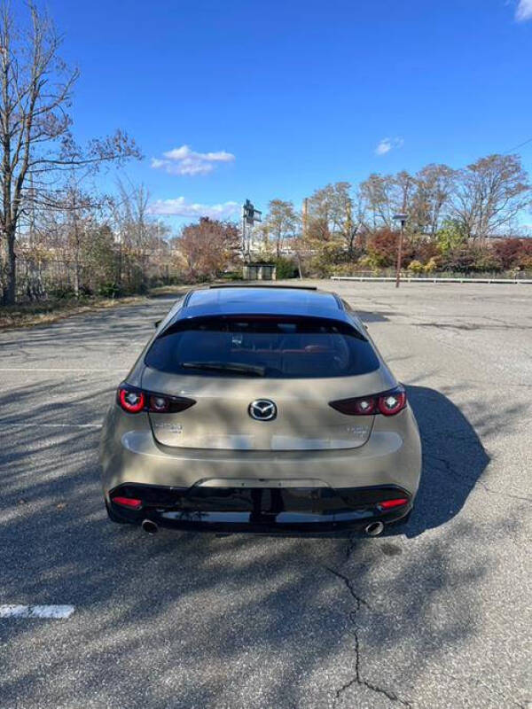 2024 Mazda Mazda3 Hatchback 2.5 Carbon Turbo