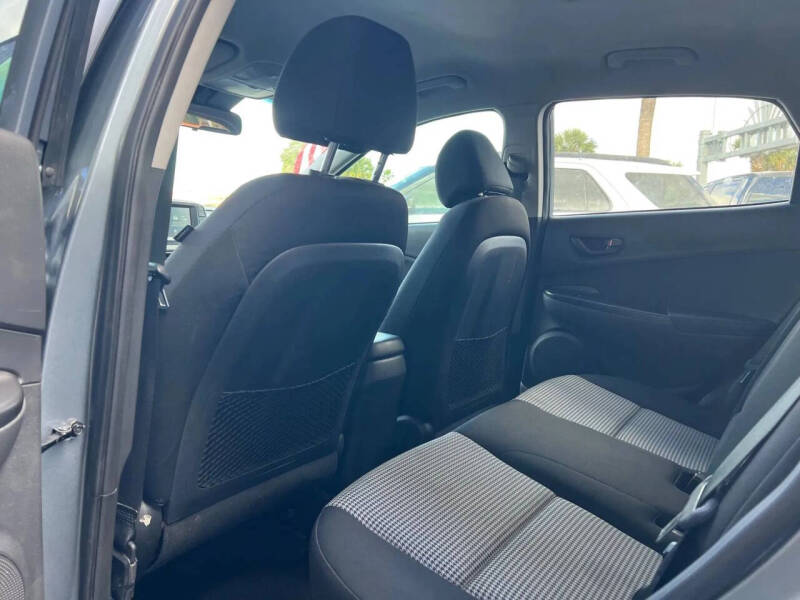 2020 Hyundai Kona SEL