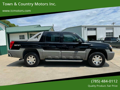 2002 Chevrolet Avalanche for sale at Town & Country Motors Inc. in Meriden KS
