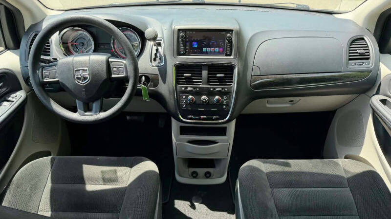 2016 Dodge Grand Caravan American Value Package