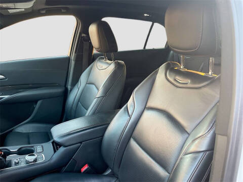 2023 Cadillac XT4 Sport