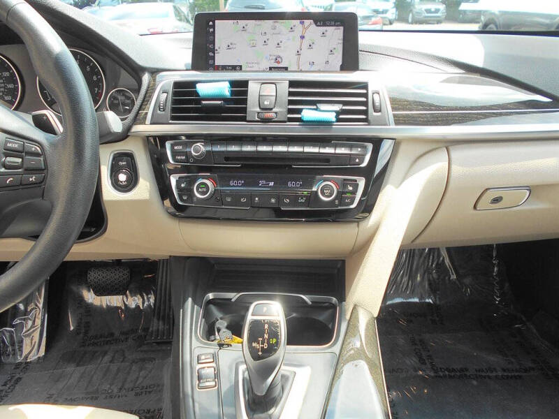 2018 BMW 3 Series 330i