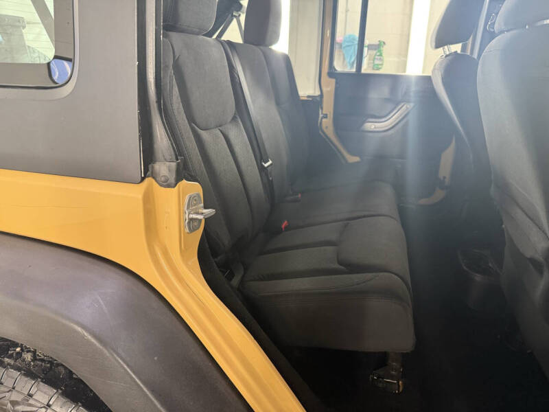 2014 Jeep Wrangler Unlimited Sport RHD