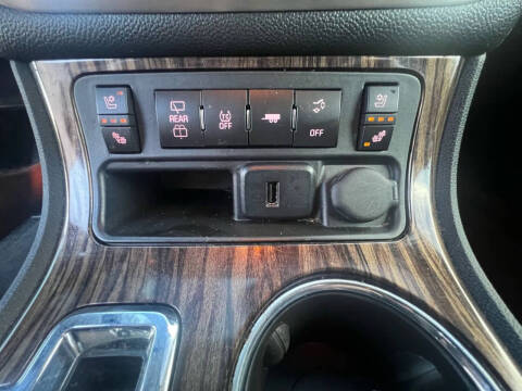 2016 GMC Acadia Denali