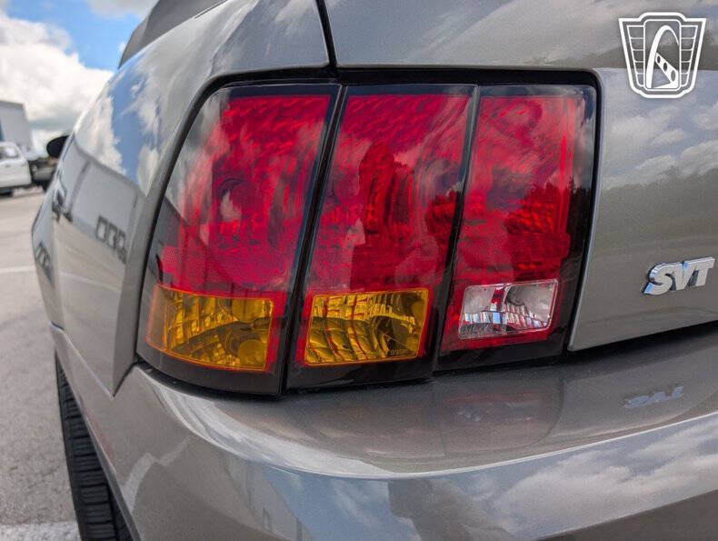 2001 Ford Mustang SVT Cobra