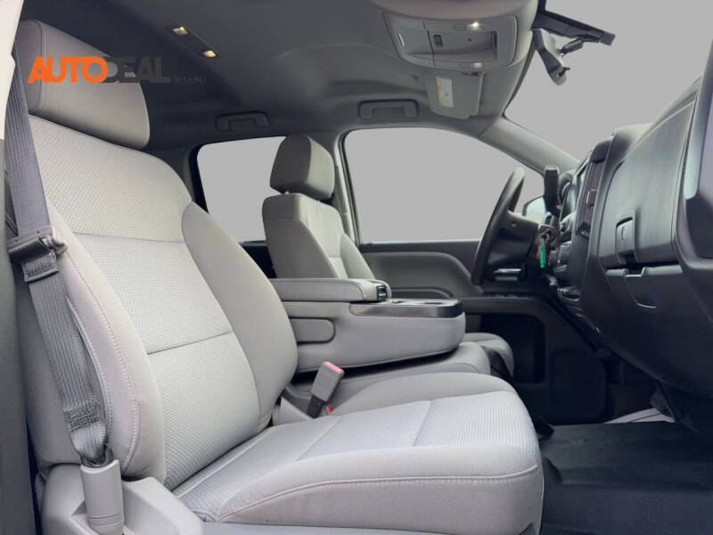 2018 Chevrolet Silverado 1500 Custom