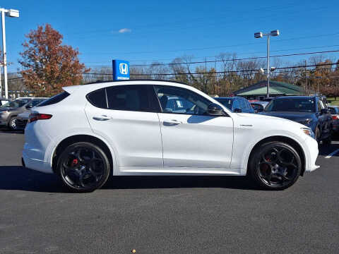 2023 Alfa Romeo Stelvio Veloce