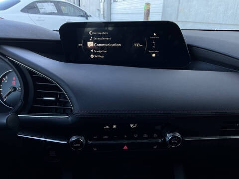 2025 Mazda Mazda3 Sedan 2.5 S Carbon Edition