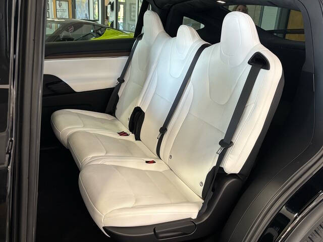 2023 Tesla Model X 5