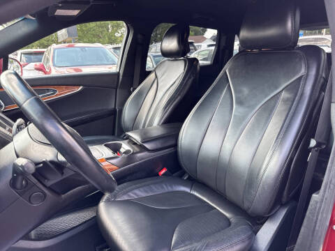 2017 Lincoln MKX Select