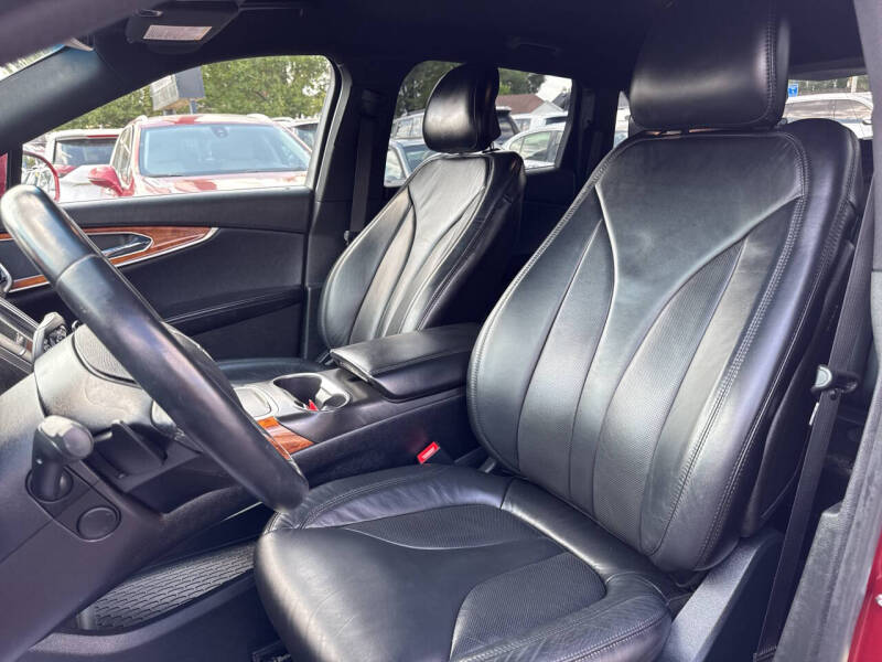 2017 Lincoln MKX Select