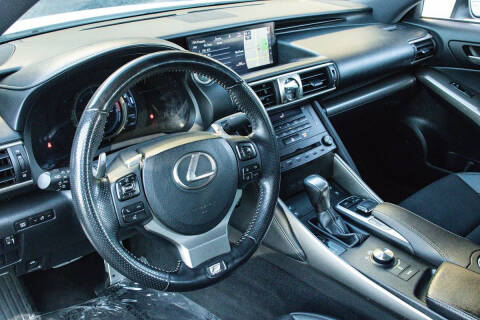 2018 Lexus IS 300
