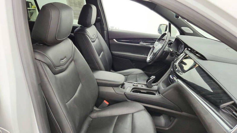 2022 Cadillac XT6 Premium Luxury