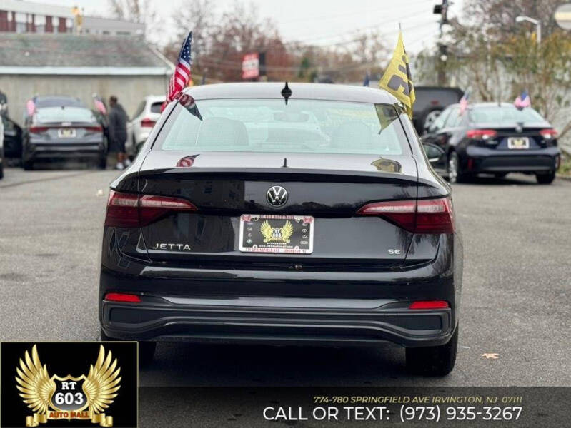 2024 Volkswagen Jetta SE