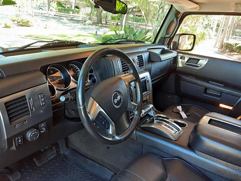 2009 HUMMER H2 Luxury