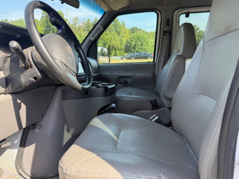 2001 Ford E-Series E-350 SD XL