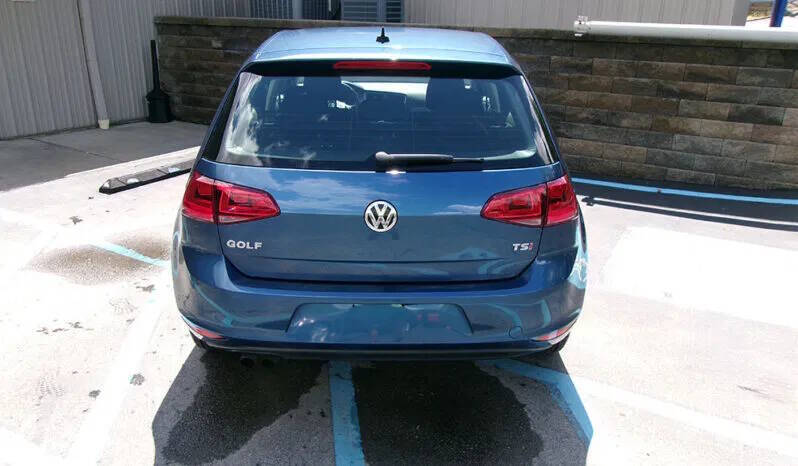 2017 Volkswagen Golf TSI SE