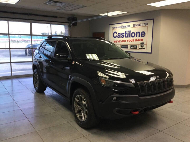 2022 Jeep Cherokee Trailhawk