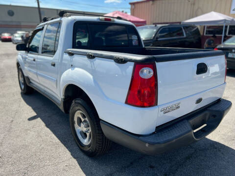 2005 Ford Explorer Sport Trac XLT