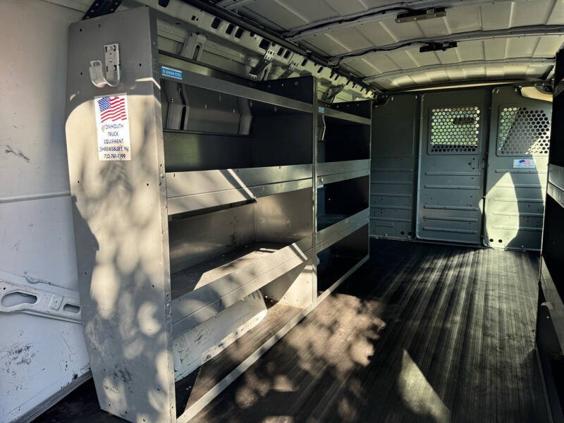 2016 GMC Savana 2500