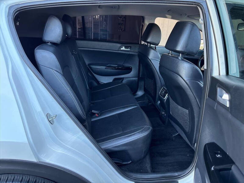 2021 Kia Sportage EX