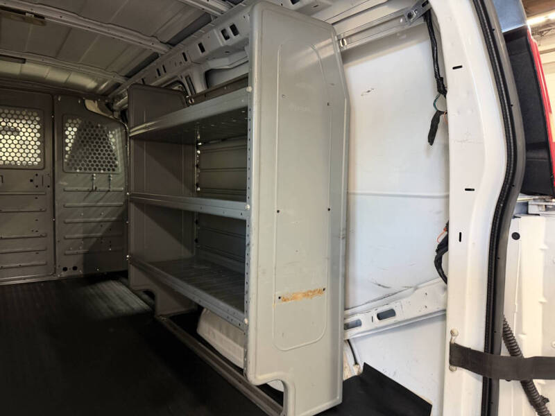 2016 Chevrolet Express 2500