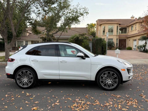 2017 Porsche Macan S
