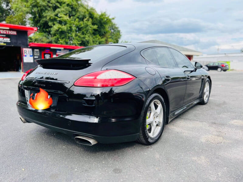 2011 Porsche Panamera