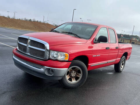 2002 Dodge Ram 1500 for sale at FALCONS AUTOMOTIVE LLC in Buford GA