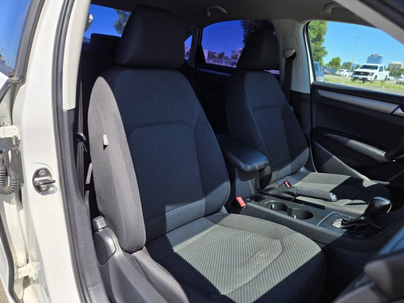 2013 Volkswagen Passat