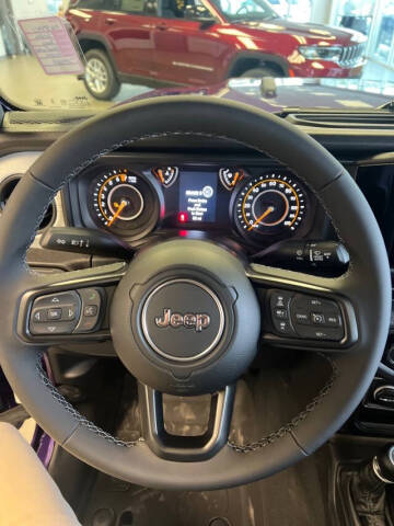 2026 Jeep Gladiator Sport S